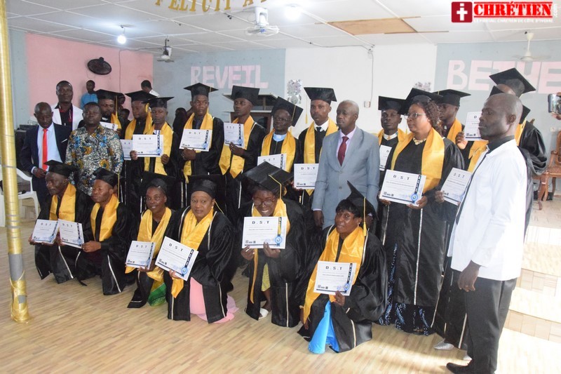12 Juillet 2025 - ACLE - Cérémonie de remise de diplômes à la 6è Promotion des étudiants-pasteurs