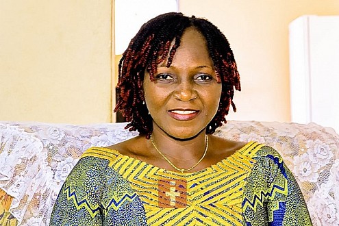 Chantre Emi Tiapo : Le chantre qui n’a pas de pasteur est exposé aux dérives
 Chantre Emi Tiapo : Le chantre qui n’a pas de pasteur est exposé aux dérives