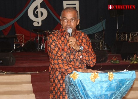 Apôtre Zakarie Adetola : L’église doit instruire les politiciens