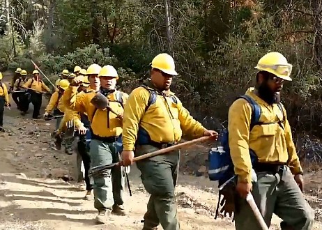 Feux de forêt en Californie - Les pompiers louent Dieu avant de combattre les incendies