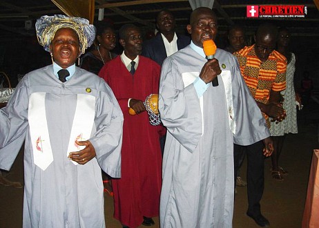 Les chrétiens de l'Eglise Méthodiste Unie Côte d'Ivoire N'Douci rentrent dans la nouvelle année avec témoignages et louanges à Jésus