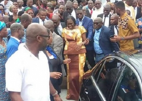 Messe d’action de grâce de l’ex première dame à la cathédrale Saint Paul du Plateau : Madame Gbagbo crée l’émeute.