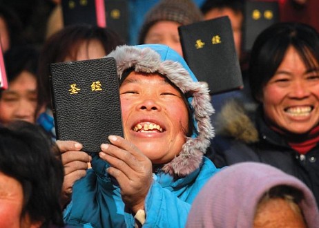 Persécution - Par crainte de représailles, des Chinois mémorisent la Bible : 
