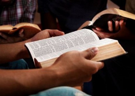L'achat de la Bible atteint un niveau record au milieu de COVID-19 L'achat de la Bible atteint un niveau record au milieu de COVID-19