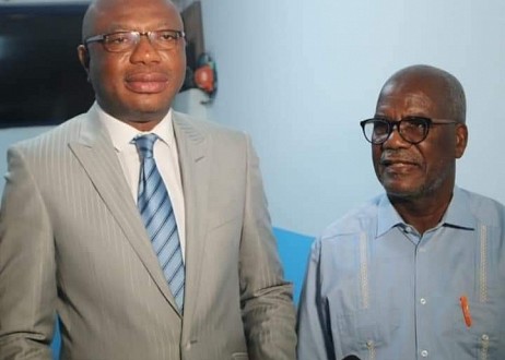 Damana Pickas va dire merci à Dieu chez le Docteur Dion Yayé Robert Damana Pickas va dire merci à Dieu chez le Docteur Dion Yayé Robert