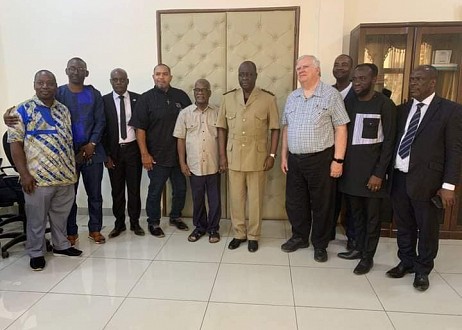(Ciamel Jeunesse 2022 à Daloa) : Le Rév. Dr DION Yayé Robert présente ses civilités au Maire et au Préfet. (Ciamel Jeunesse 2022 à Daloa) : Le Rév. Dr DION Yayé Robert présente ses civilités au Maire et au Préfet.