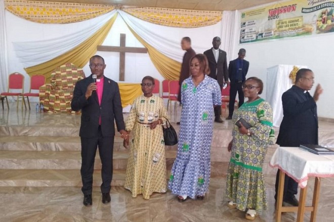 Le Bishop Séraphin Moudé appelle les fidèles méthodistes d’Agnibilékrou à se faire recenser massivement
