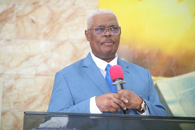 Yopougon accueille une grande conférence théologique organisée par  Freedom Covenant Seminary Côte d’Ivoire autour des enjeux bibliques et du leadership chrétien