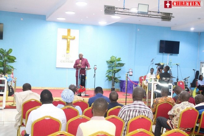 Formation pastorale : la 28e promotion de FCS-CI renforcée par une conférence théologique