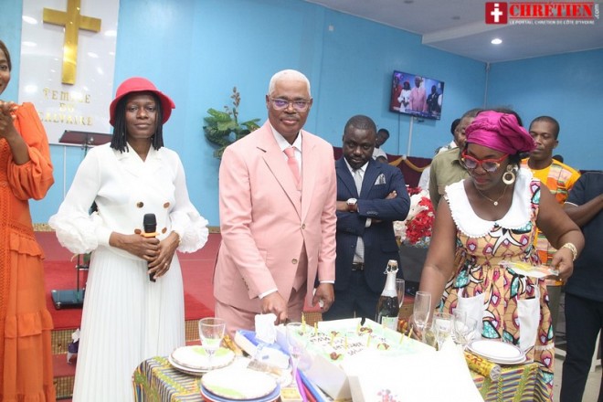 MRCN : le professeur Albert Amoikon Adadé célébré pour ses 76 ans et 54 ans de ministère