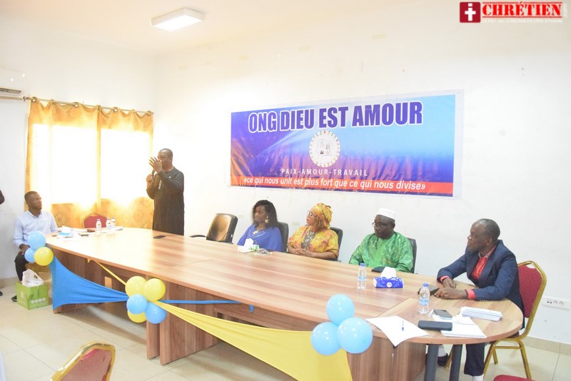 13 Septembre 2025 -  Présentation officielle de l'ONG Dieu Est Amour