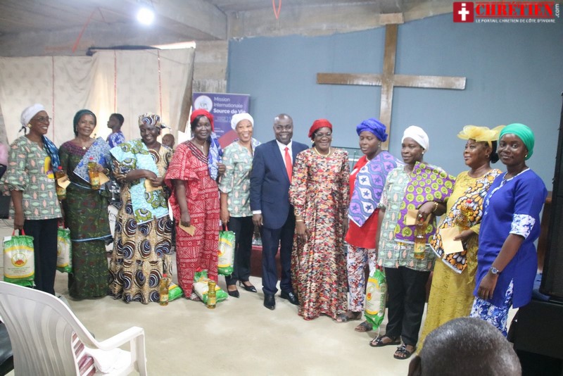 28 Décembre 2025 - Cérémonie de remise de dons aux veuves et orphelins organisée par l'ONG MEI