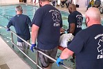 Benjamin Pratt paralysé depuis 15 ans est baptisé dans l'eau quand il décide de donner sa vie à Jésus