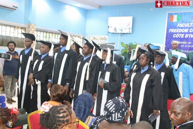 Graduation et ordination à la FAT FCS-CI : la 35e promotion “Les Bâtisseurs” appelée à incarner le vrai service de Dieu